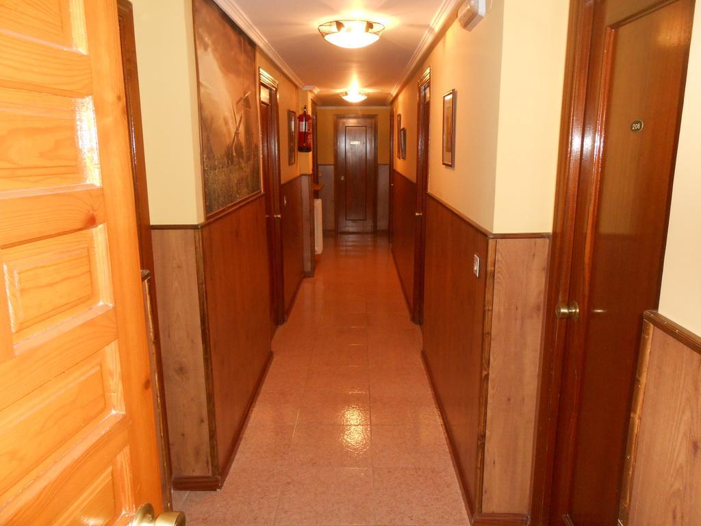 Hostal Restaurante El Abuelo Trobajo Del Camino 외부 사진