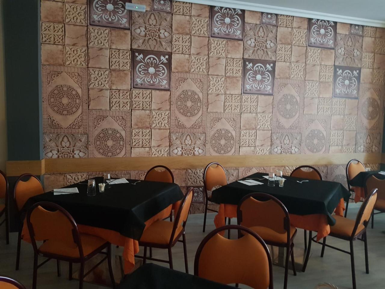 Hostal Restaurante El Abuelo Trobajo Del Camino 외부 사진
